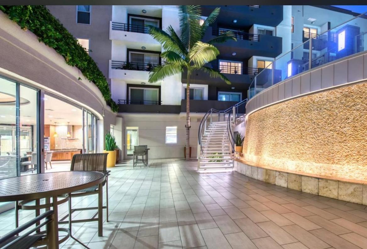 Appartement Nautical 2 Bedroom With Beautiful Ocean Views