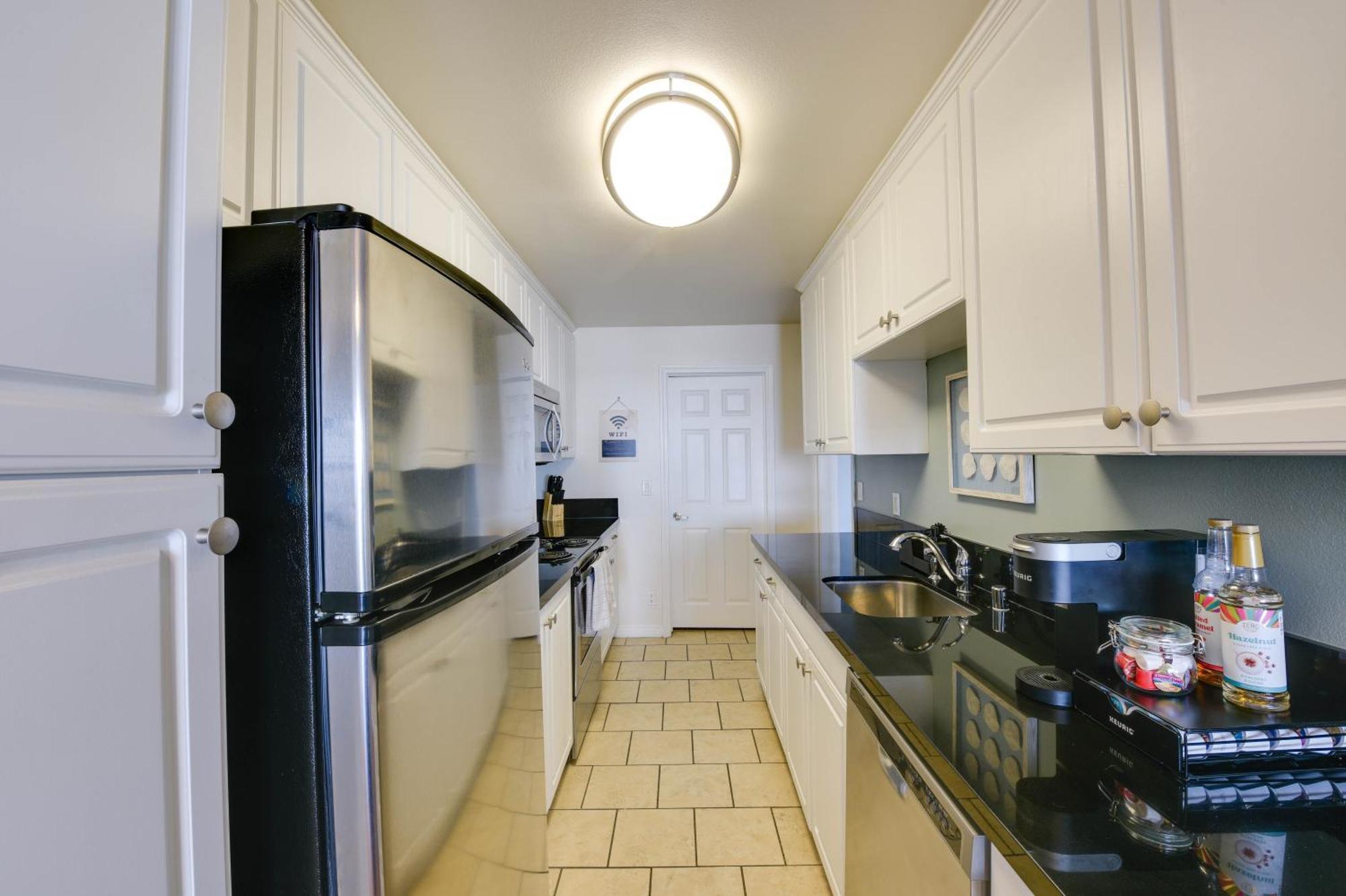 Appartement Nautical 2 Bedroom With Beautiful Ocean Views